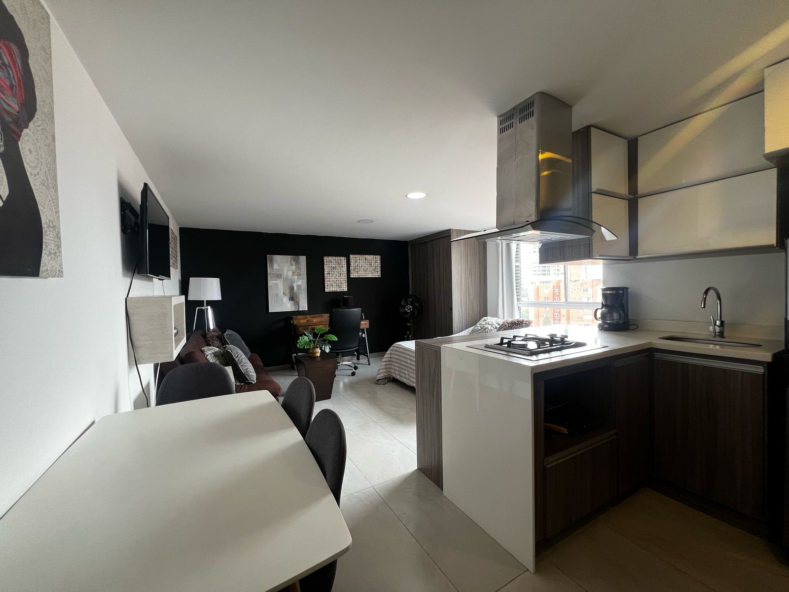 Apartamento en venta en El Poblado, Medellín · foto 4 de 17