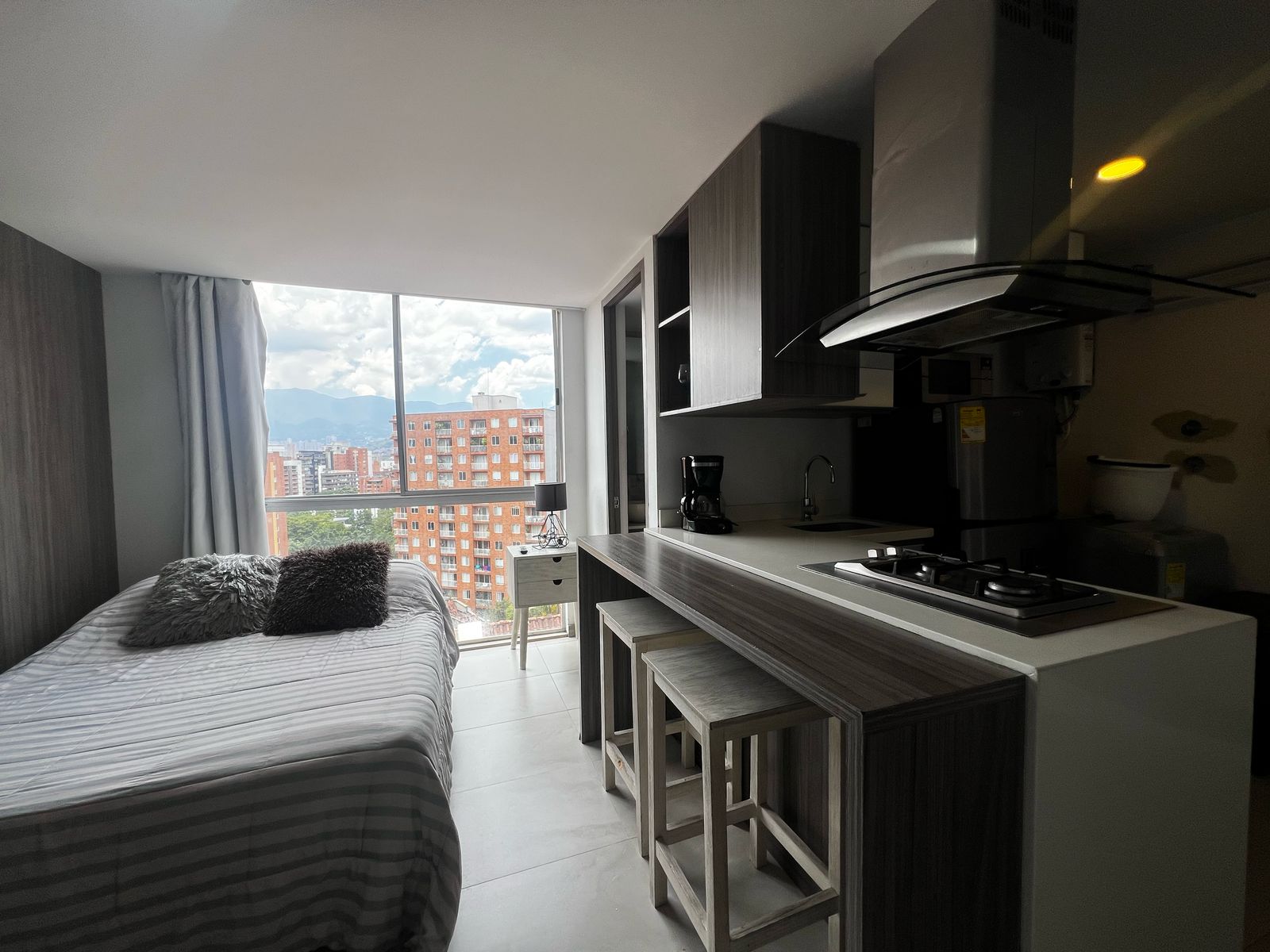 Apartamento en venta en El Poblado, Medellín · foto 7 de 17