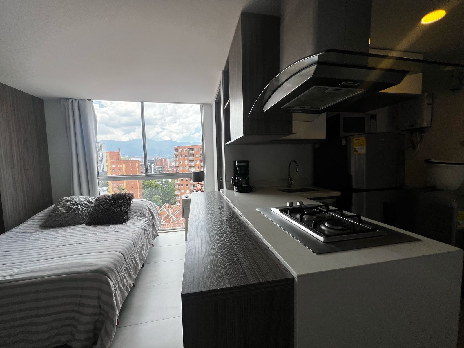 Apartamento en venta en El Poblado, Medellín · foto 8 de 17