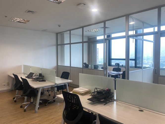 Oficina en venta en El Poblado, Medellín, 65 m² · foto 14 de 16