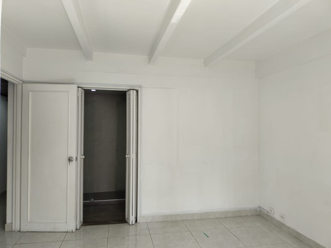 Apartamento en venta en El Poblado, Medellín · foto 7 de 17