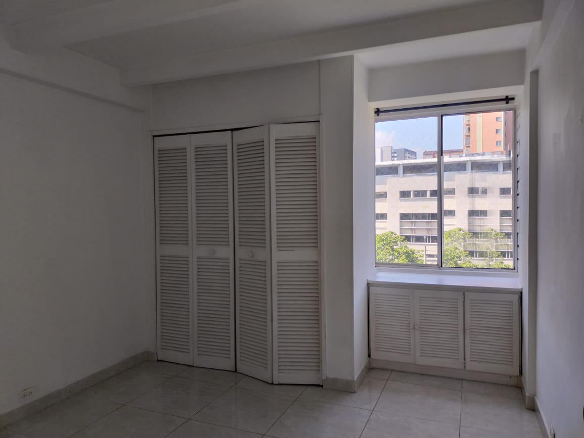 Apartamento en venta en El Poblado, Medellín · foto 11 de 17