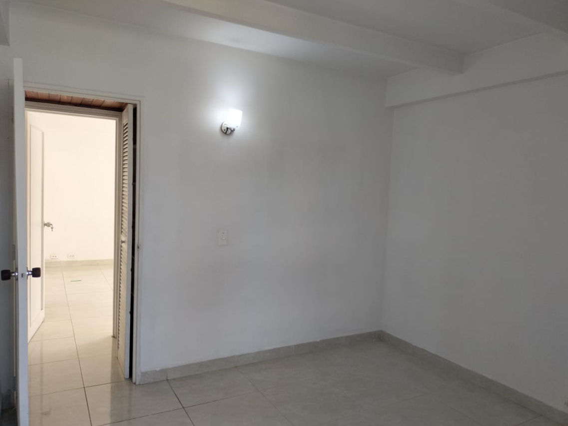 Apartamento en venta en El Poblado, Medellín · foto 14 de 17
