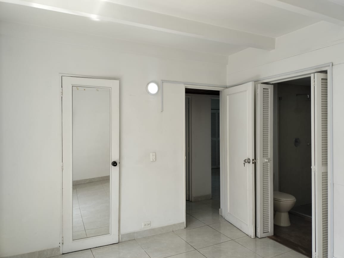 Apartamento en venta en El Poblado, Medellín · foto 15 de 17