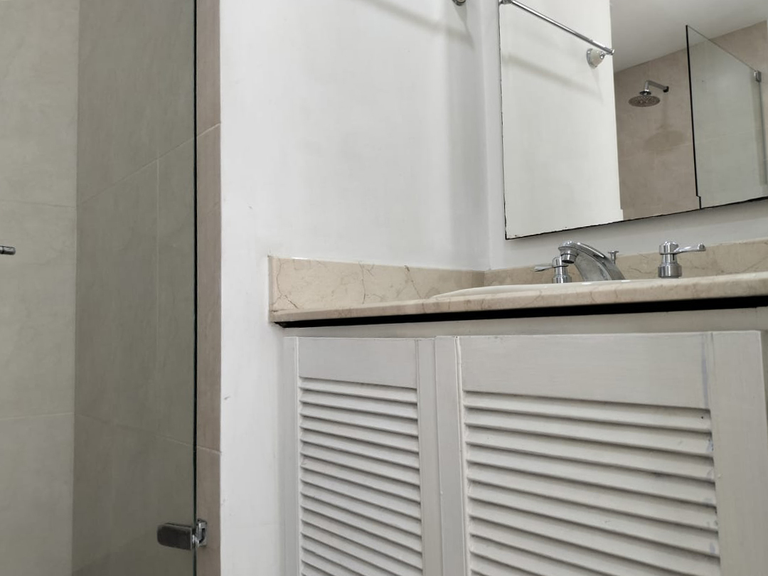 Apartamento en venta en El Poblado, Medellín · foto 16 de 17