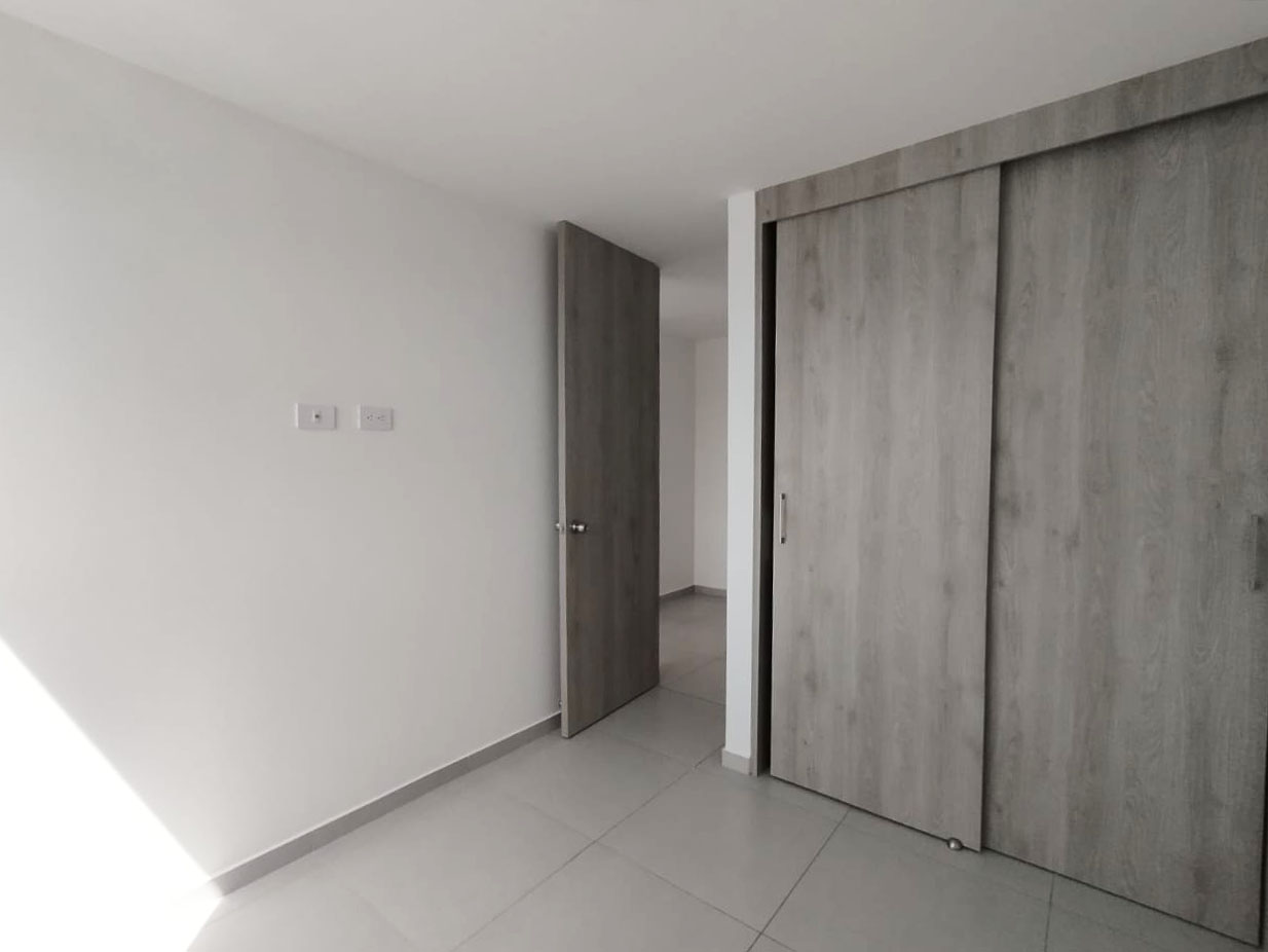 Apartamento en venta en El Poblado, Medellín · foto 11 de 16