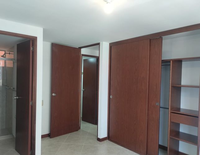 Apartamento de 2 alcobas en arriendo en El Poblado, Medellín, 74 m² · foto 7 de 13