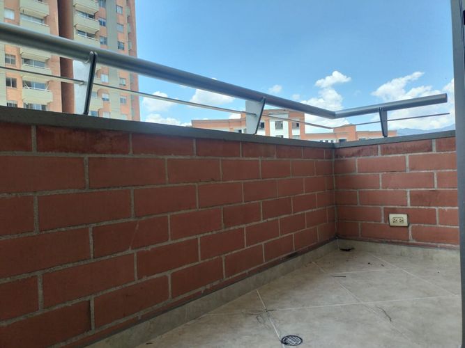 Apartamento de 2 alcobas en arriendo en El Poblado, Medellín, 74 m² · foto 13 de 13