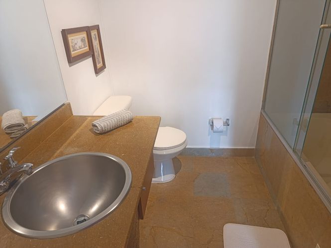 Apartamento de 1 alcoba en arriendo en Los Balsos, Medellín, 50 m² · foto 13 de 14