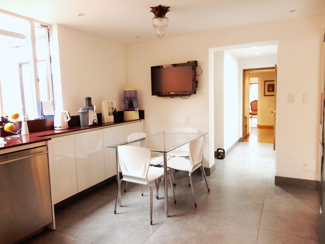 Casa en venta en Santa Ana Oriental, Bogotá · foto 9 de 24