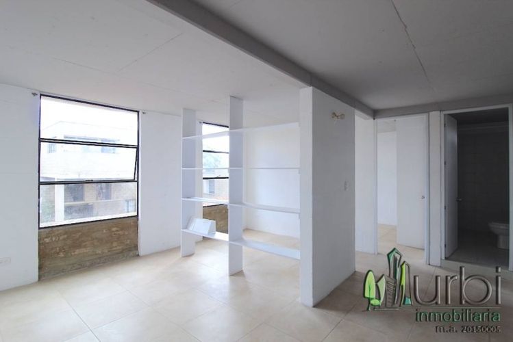Apartaestudio en venta en Las Cruces, Bogotá, 38 m² · foto 9 de 15