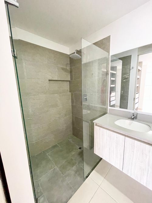 Apartamento de 3 alcobas en venta en Cn. Tierra Linda Et. Ii, Ibagué, 140 m² · foto 14 de 22