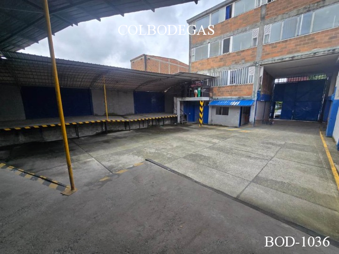 Bodega en venta en La Badea, Dosquebradas, 560 m² · foto 18 de 24