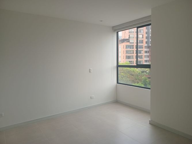 Apartamento de 2 alcobas en arriendo en El Poblado, Medellín, 74 m² · foto 8 de 16