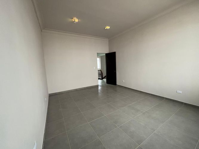 Local en arriendo en Avenida Santander, Manizales, 350 m² · foto 13 de 24
