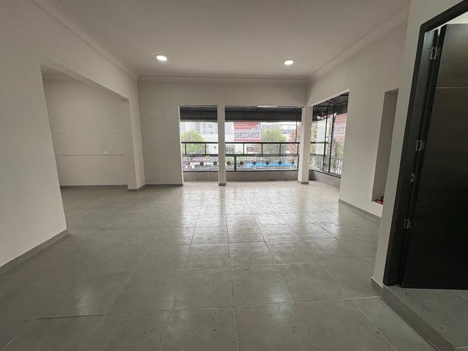 Local en arriendo en Avenida Santander, Manizales, 350 m² · foto 20 de 24