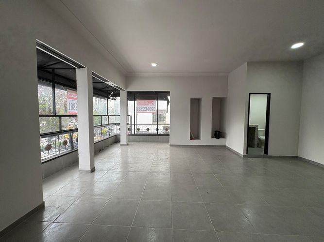 Local en arriendo en Avenida Santander, Manizales, 350 m² · foto 23 de 24