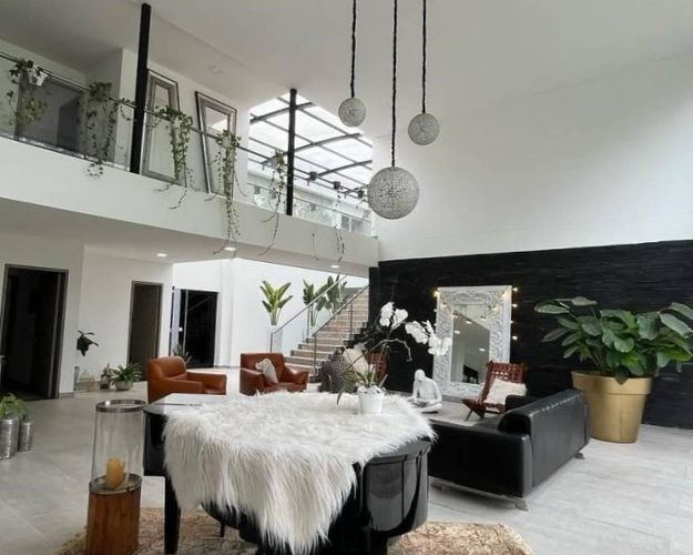 Casa de 6 alcobas en venta en Guayabito, Rionegro, 900 m² · foto 3 de 17