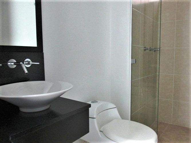 Apartamento de 2 alcobas en arriendo en El Poblado, Medellín, 71 m² · foto 12 de 12