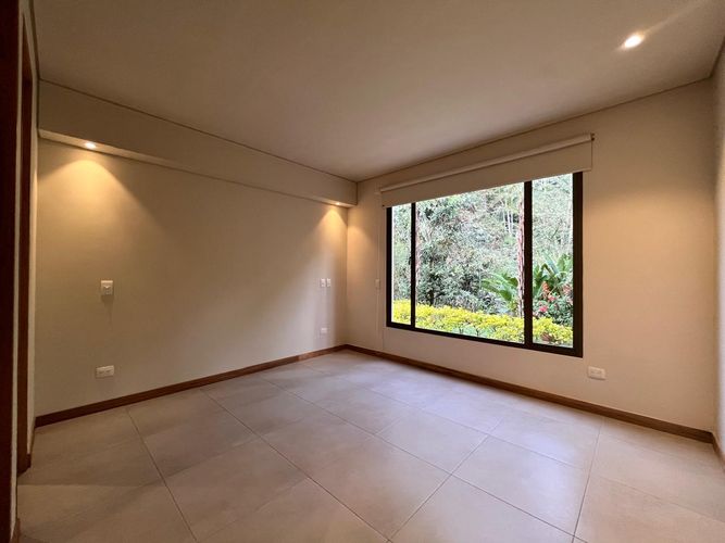 Casa de 3 alcobas en venta en Santa Elena, El Retiro, 418 m² · foto 14 de 20