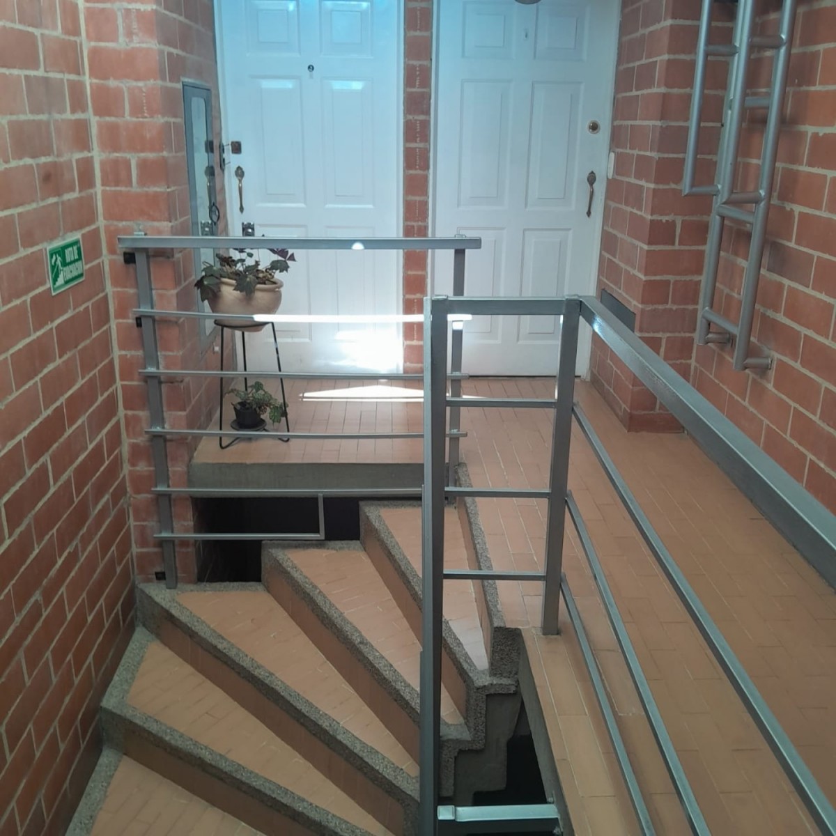 Apartamento en venta en Verbenal San Antonio, Bogotá · foto 8 de 24