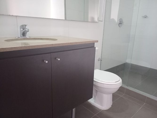 Apartamento de 2 alcobas en arriendo en El Poblado, Medellín, 90 m² · foto 14 de 16