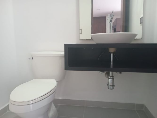 Apartamento de 2 alcobas en arriendo en El Poblado, Medellín, 90 m² · foto 15 de 16