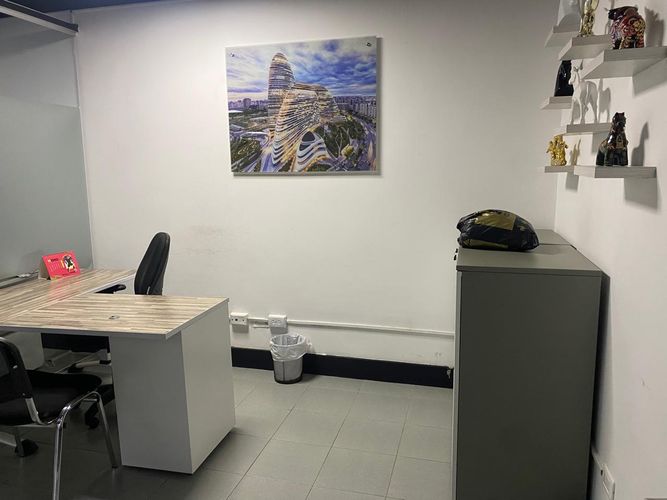 Oficina en arriendo en El Poblado, Medellín, 140 m² · foto 12 de 17