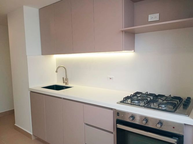 Apartamento de 3 alcobas en arriendo en Los Balsos, Medellín, 125 m² · foto 6 de 17