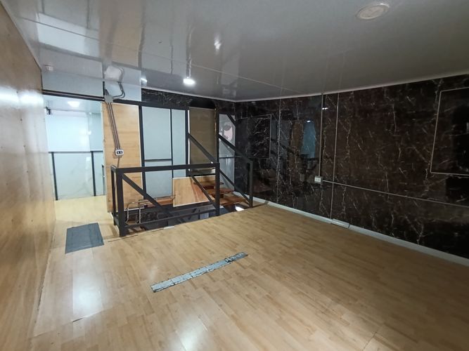 Oficina en arriendo en La Candelaria, Medellín, 130 m² · foto 3 de 10