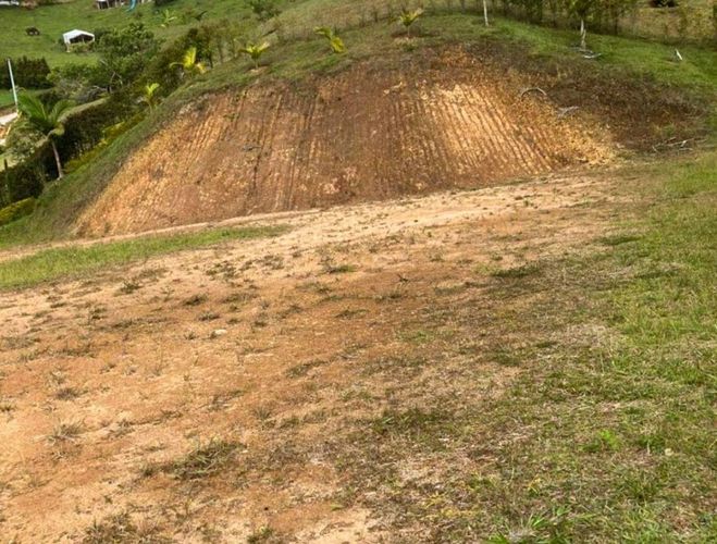 Lote en venta en La Milagrosa, Marinilla, 3500 m² · foto 7 de 10