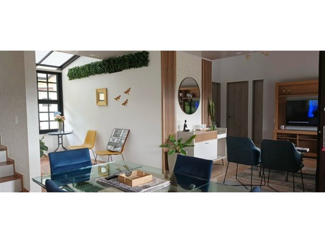 Casa de 4 alcobas en venta en Guarne, 290 m² · foto 9 de 16