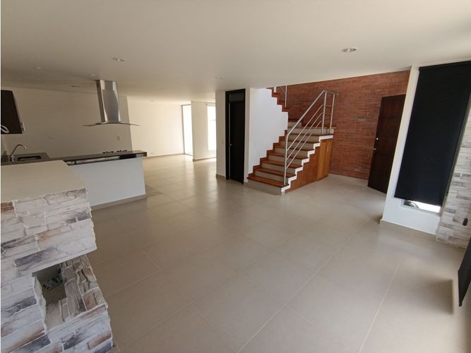 Casa de 3 alcobas en venta en La Ceja, 132 m² · foto 3 de 24