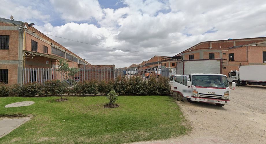 Bodega en arriendo en Mosquera, 1500 m² · foto 4 de 4