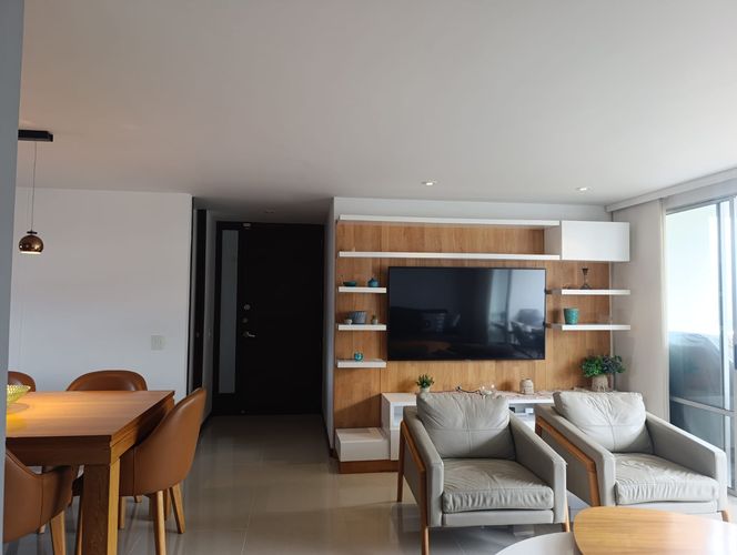 Apartamento de 3 alcobas en arriendo en San Lucas, Medellín, 120 m² · foto 3 de 19