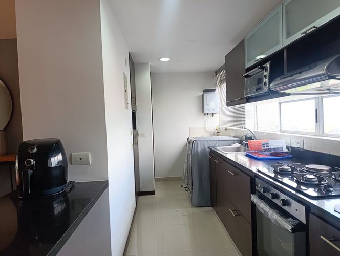 Apartamento de 3 alcobas en arriendo en San Lucas, Medellín, 120 m² · foto 7 de 19