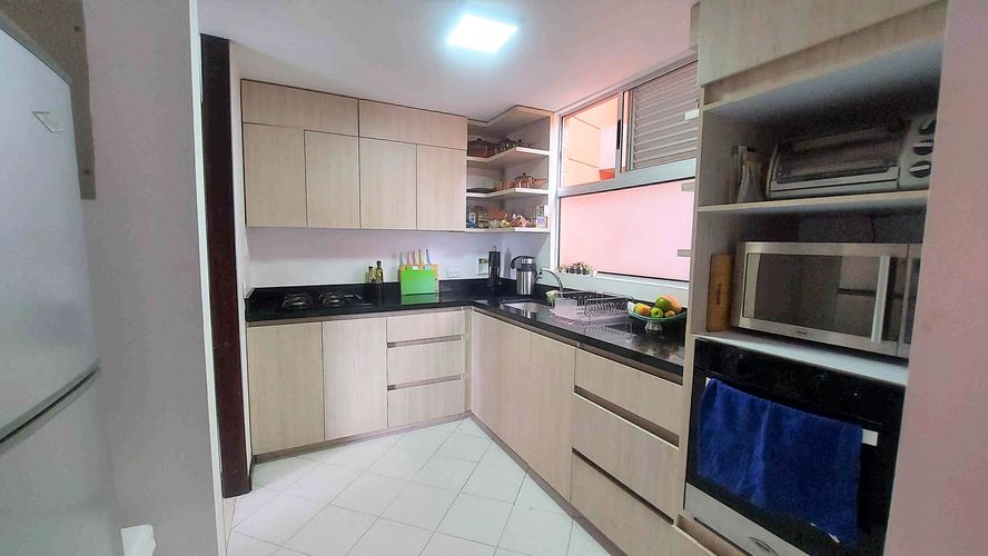Apartamento de 3 alcobas en arriendo en El Poblado, Medellín, 150 m² · foto 7 de 16