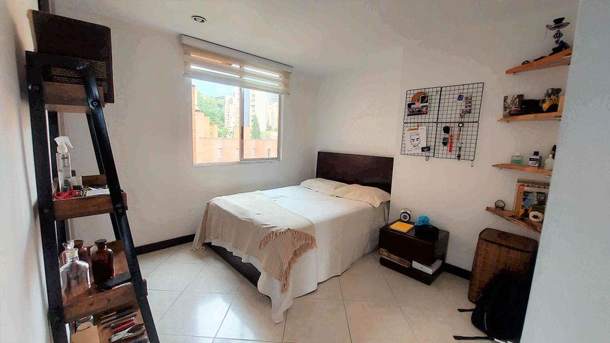 Apartamento de 3 alcobas en arriendo en El Poblado, Medellín, 150 m² · foto 11 de 16