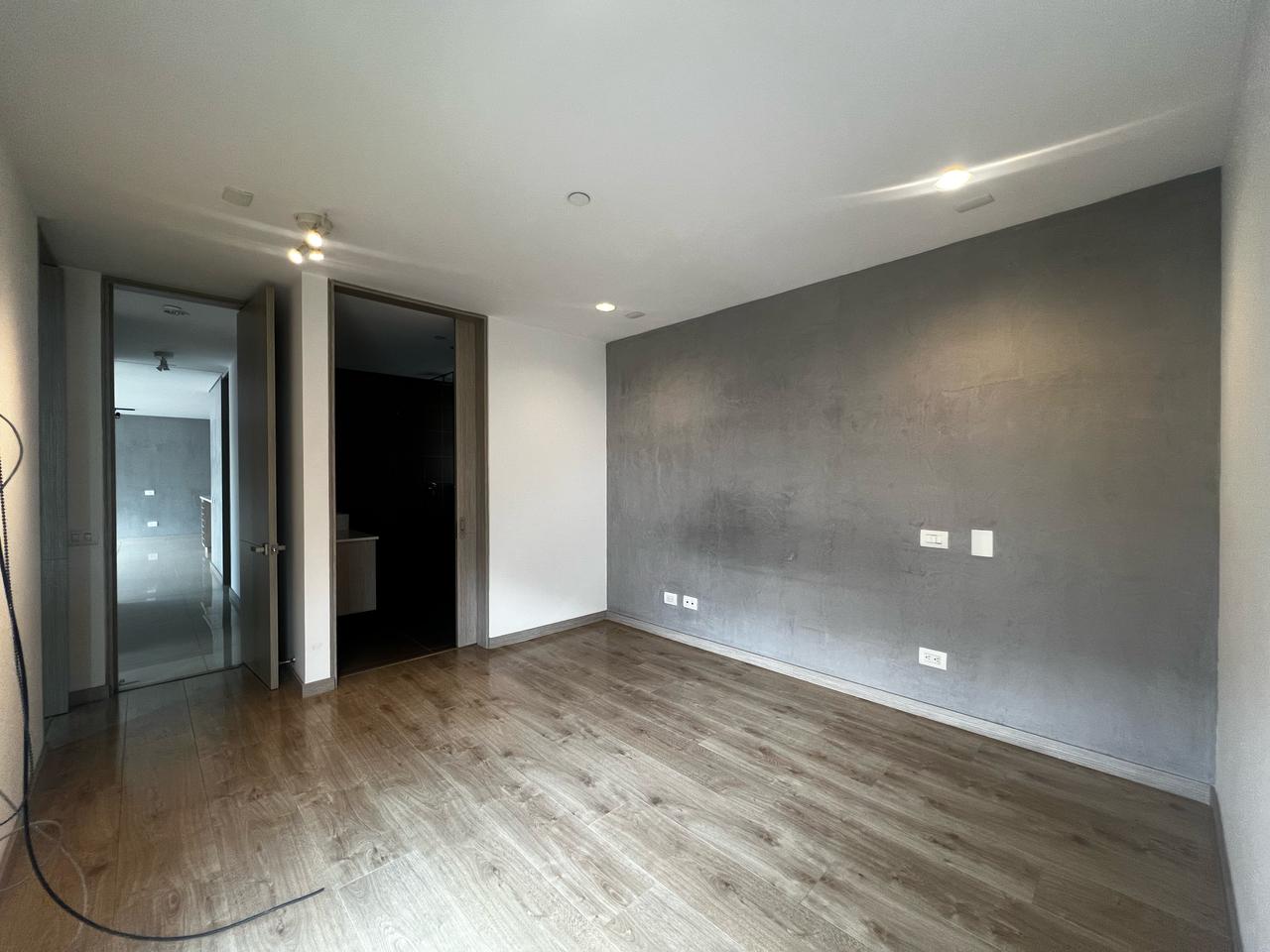 Apartamento en arriendo en Cumbres, Envigado · foto 12 de 19