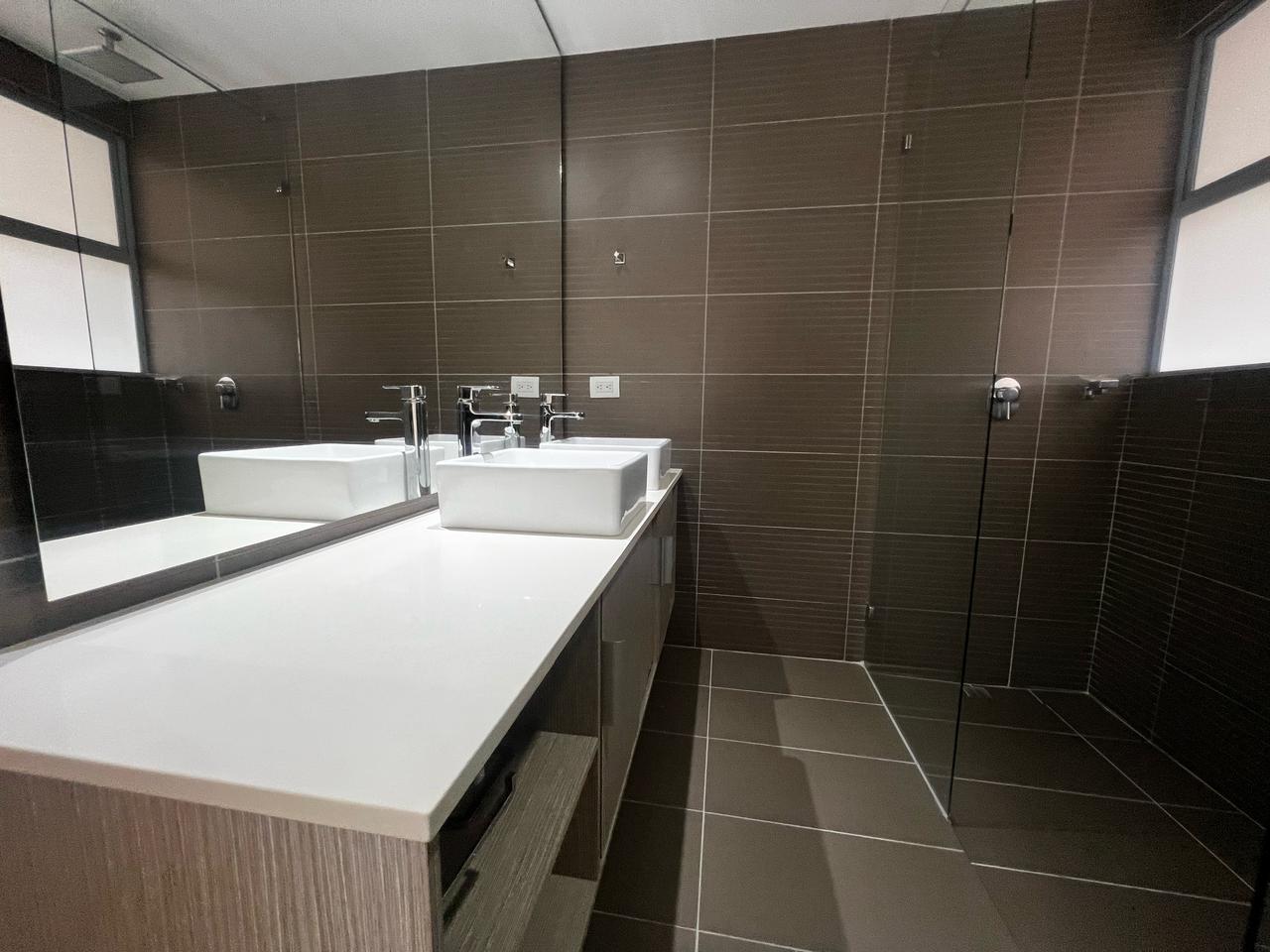 Apartamento en arriendo en Cumbres, Envigado · foto 17 de 19