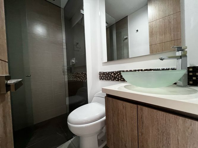 Apartamento de 3 alcobas en arriendo en Loma Del Esmeraldal, Envigado, 120 m² · foto 18 de 18