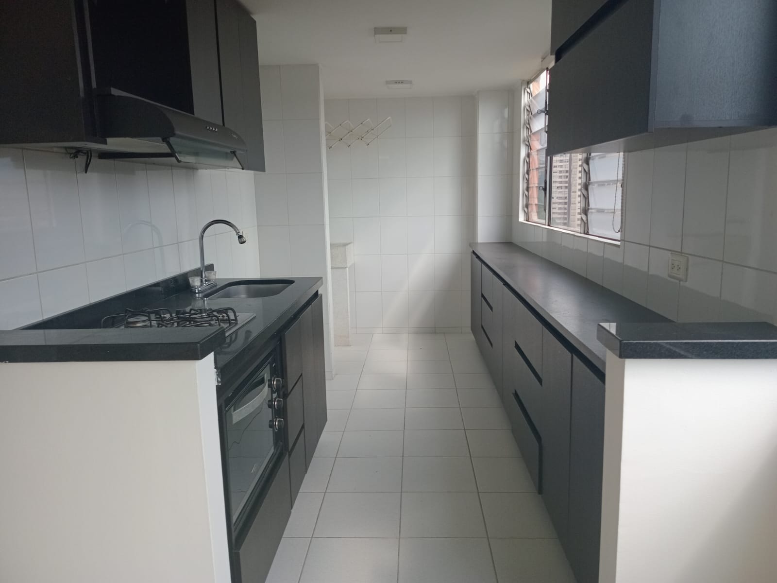 Apartamento en arriendo en El Poblado, Medellín · foto 5 de 15