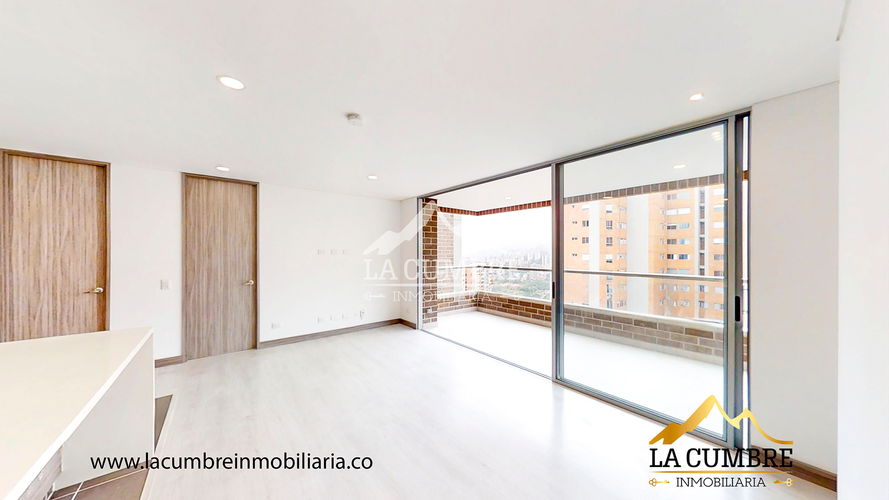 Apartamento de 2 alcobas en arriendo en Loma De Las Brujas, Envigado, 86 m² · foto 4 de 16