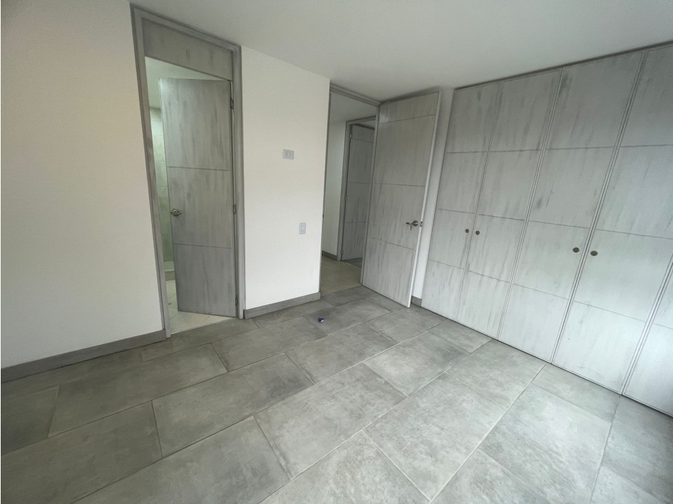 Apartamento en arriendo en El Campestre, Medellín · foto 7 de 24