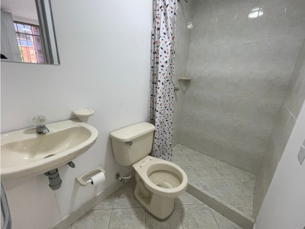 Apartamento en arriendo en El Campestre, Medellín · foto 18 de 24