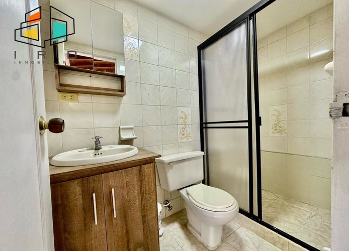 Apartamento de 4 alcobas en arriendo en Florida Nueva, Medellín, 120 m² · foto 23 de 24