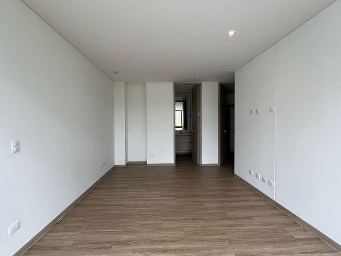 Apartamento de 2 alcobas en venta en El Porvenir, Rionegro, 126 m² · foto 8 de 15