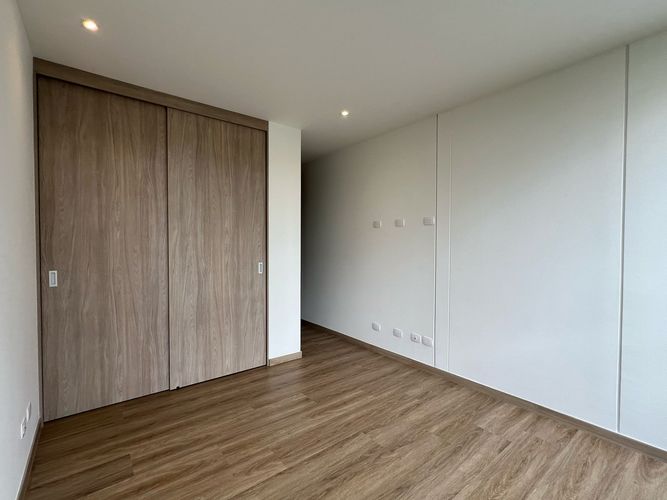 Apartamento de 2 alcobas en venta en El Porvenir, Rionegro, 126 m² · foto 10 de 15