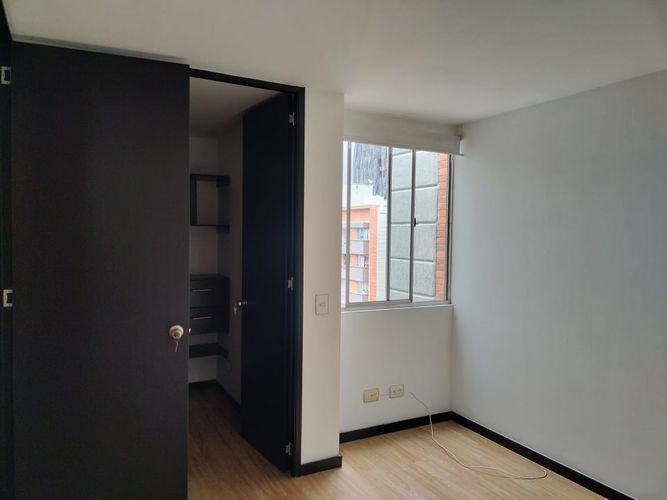 Apartamento de 2 alcobas en arriendo en El Poblado, Medellín, 72 m² · foto 14 de 17