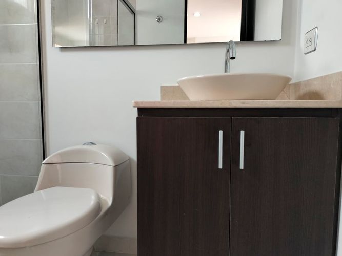 Apartamento de 2 alcobas en arriendo en El Poblado, Medellín, 72 m² · foto 17 de 17